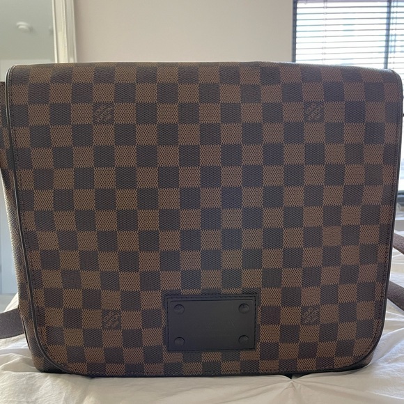 Louis Vuitton Handbags - Louis Vuitton Messenger Bag